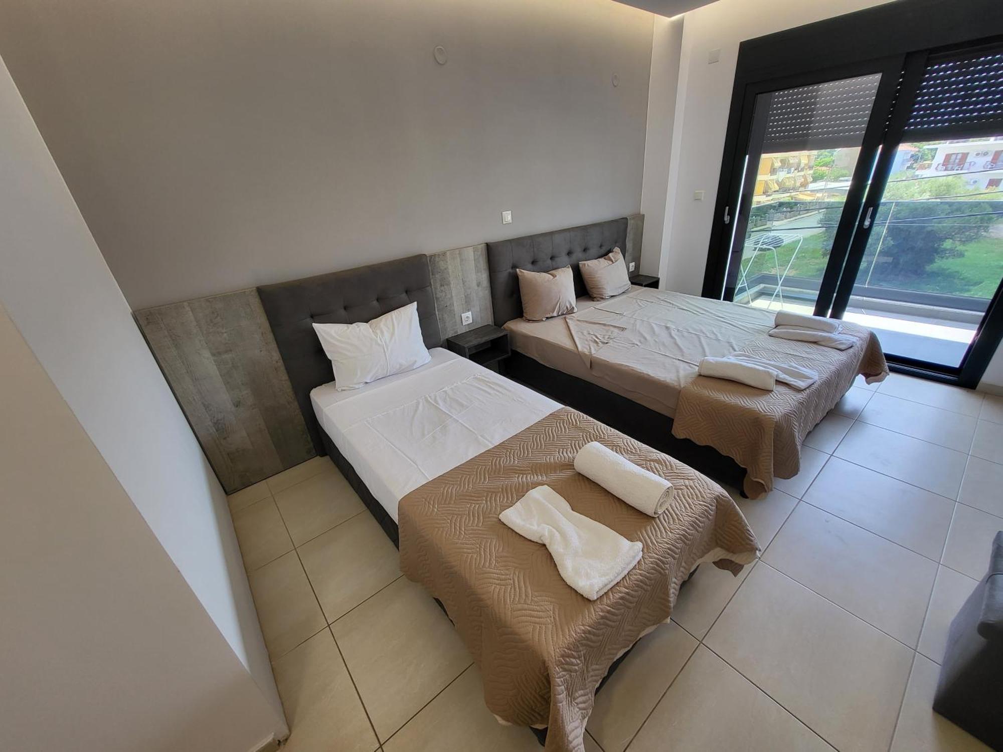 Radina Family Aparthotel Kallithea  Exterior foto